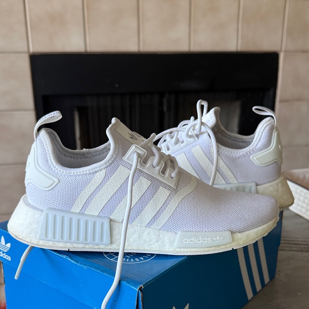 Adidas Triple White NMD R1 Sneakers